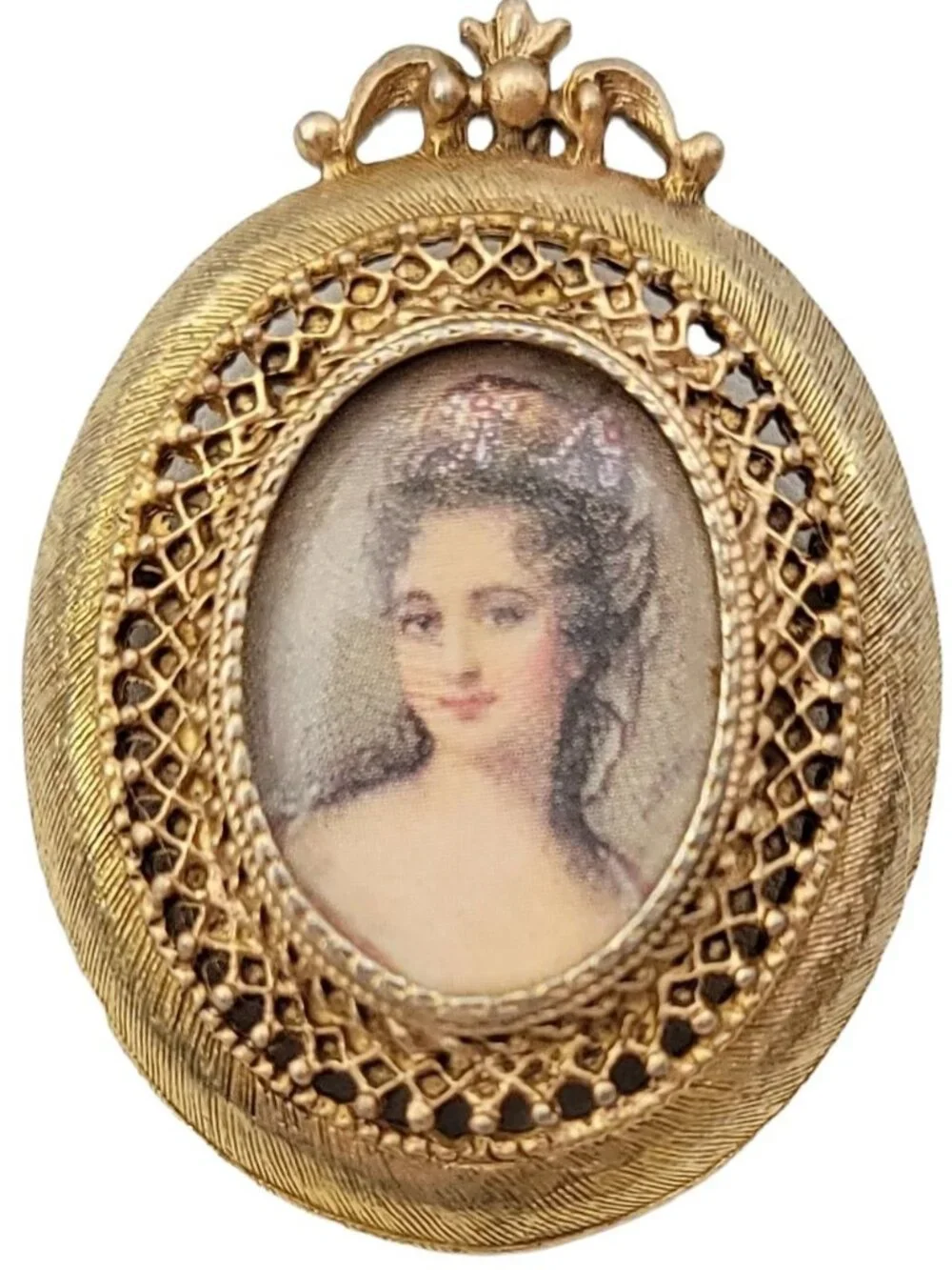 Florenza Gold-Tone Filigree Oval Cameo Photo Brooch Pin Pendant, Signed